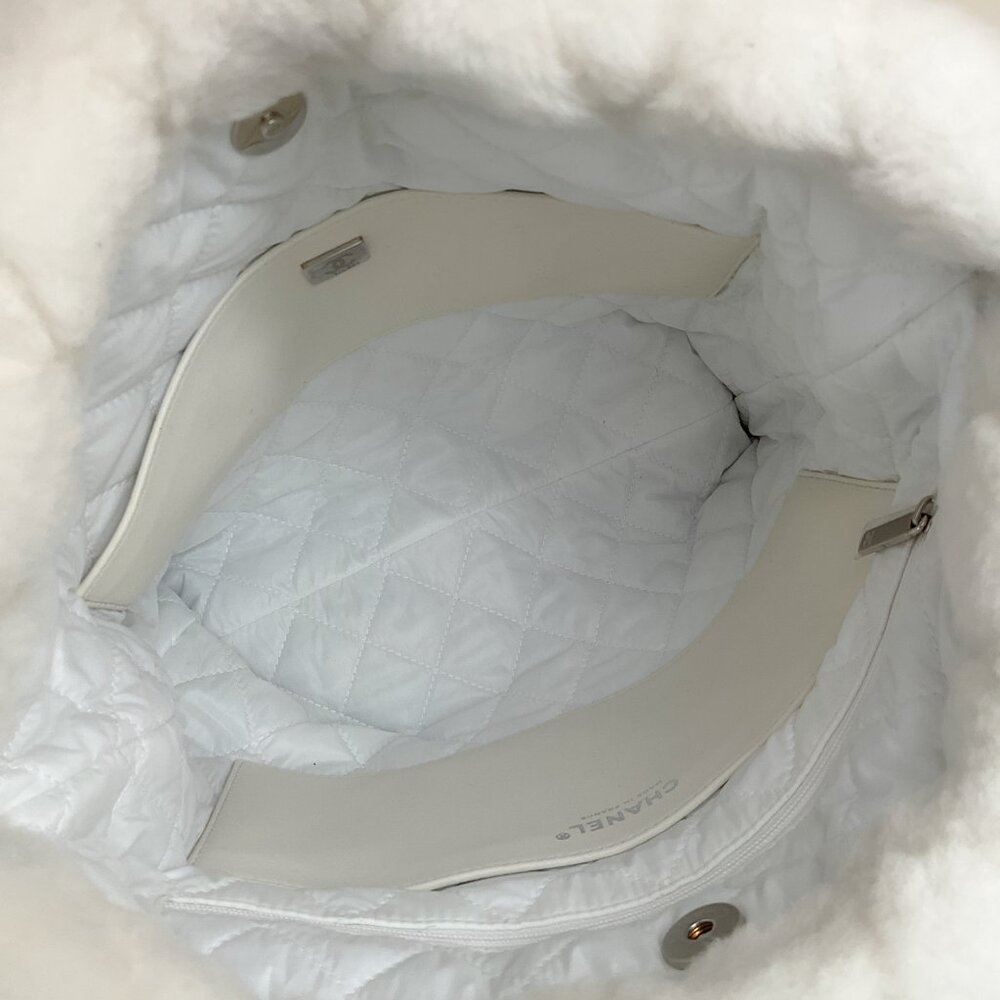 Chanel 2034 White Shearling Backpack - Picture 8 of 8